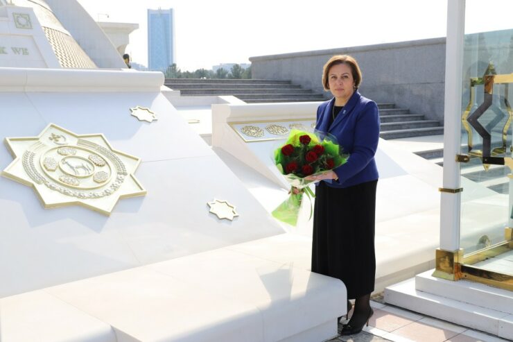 Президент Туркменистана принял верительные грамоты Постпреда ПРООН