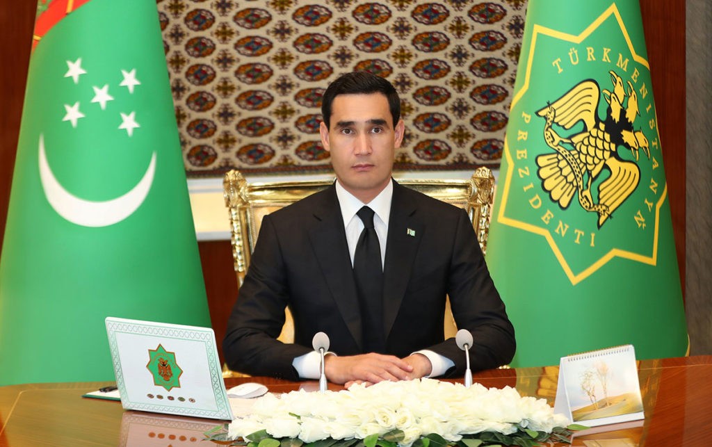 Главы государств и Кононенко поздравляют президента Туркменистана