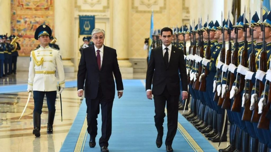 Президенты Туркменистана и Казахстана встретились во Дворце Акорда