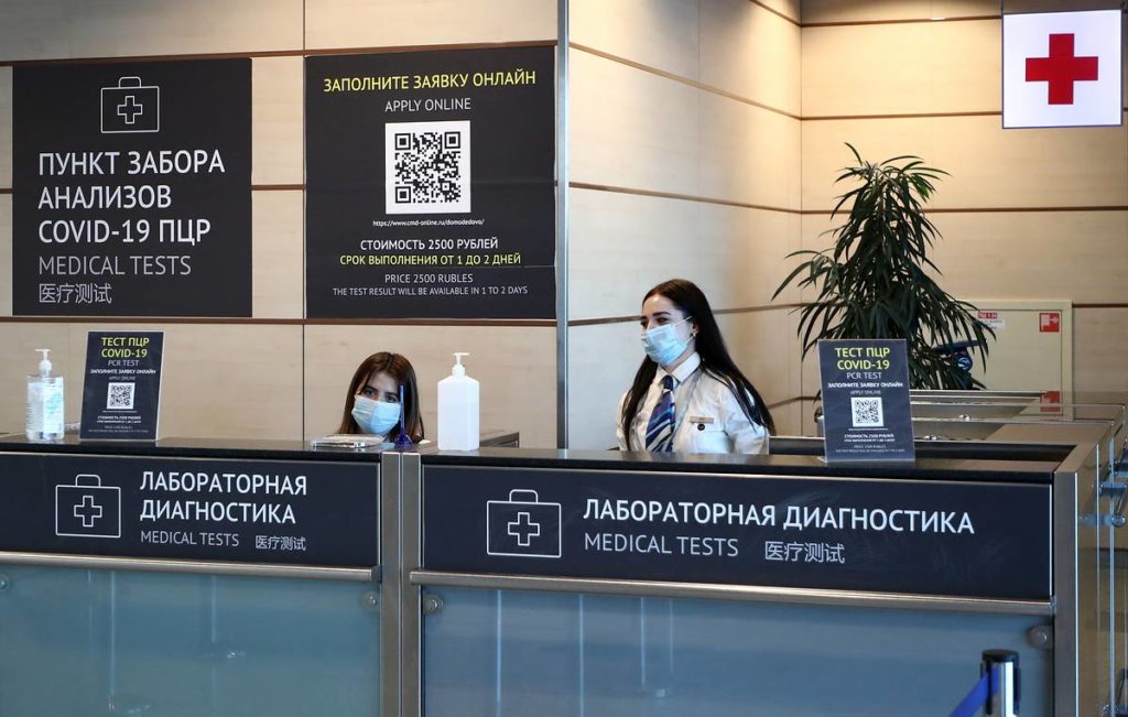 На рейсах из Москвы и Минска в Туркменбаши отменили ПЦР-тесты для туркменских граждан