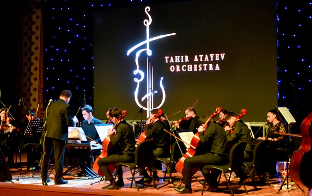 Оркестр Тахира Атаева даст концерт в Ашхабаде в преддверие Нового года