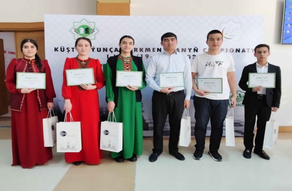 В Туркменистане завершился чемпионат по шахматам первой лиги