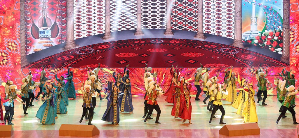 В Туркменистане прошел торжественный концерт