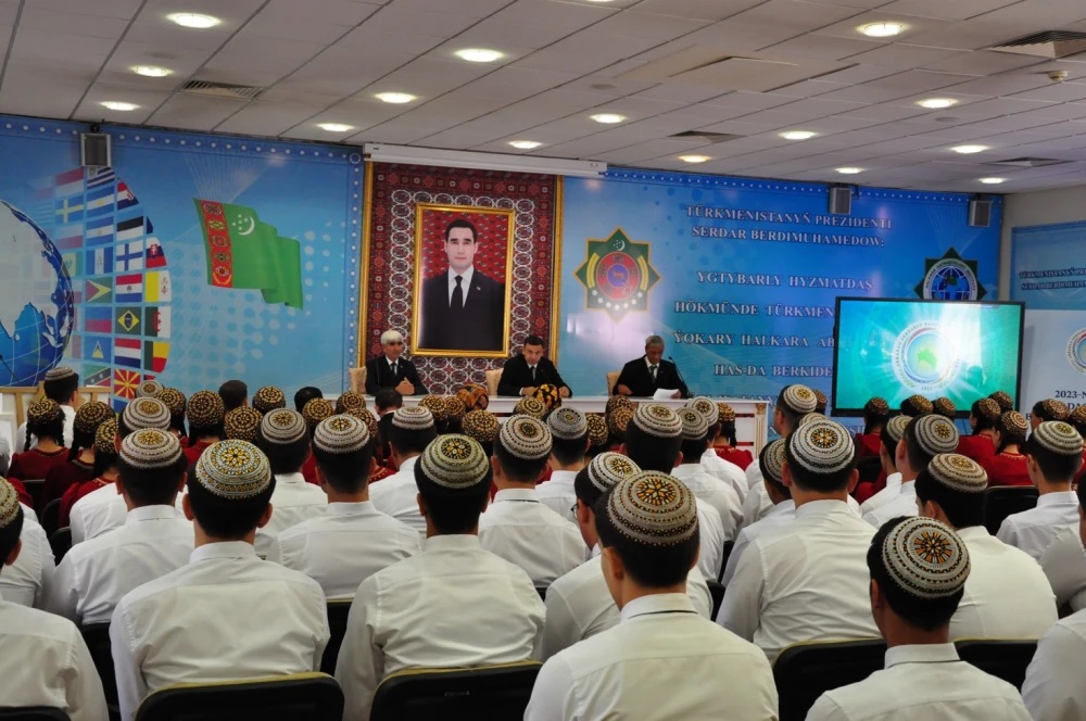 презентация махтумкули фраги. кладезь разума махтумкули. любовная лирика махтумкули. кладезь разума махтумкули. махтумкули фраги.