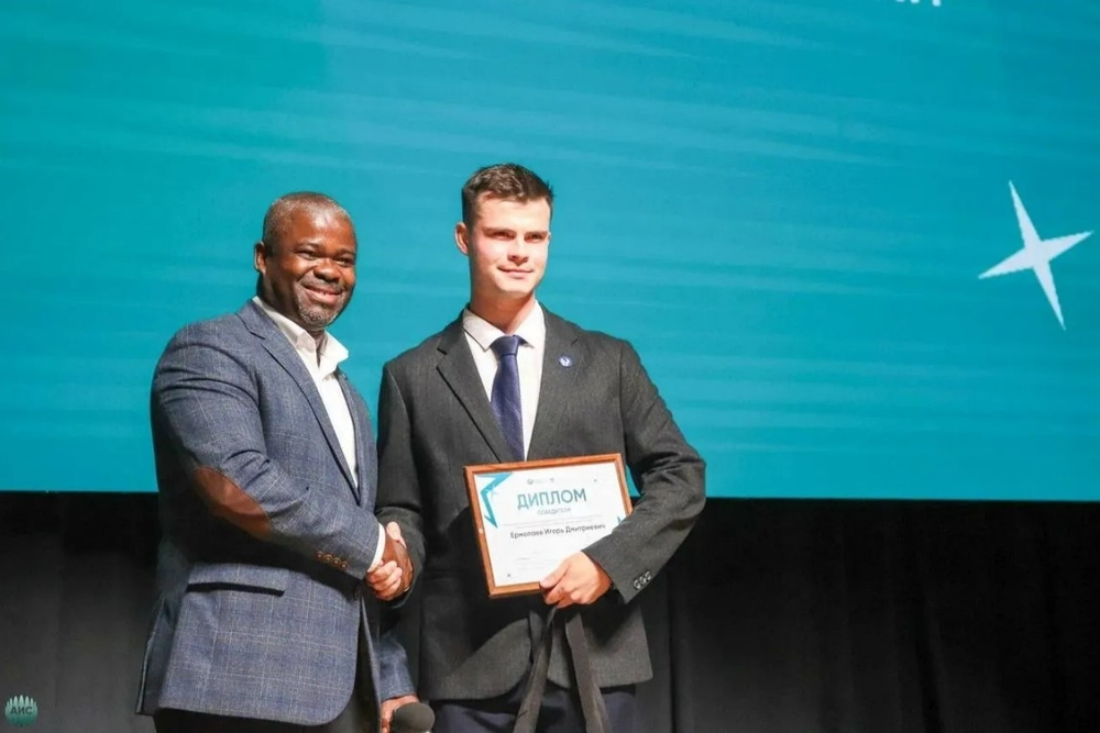 Студент из Туркменистана отмечен престижной наградой в России